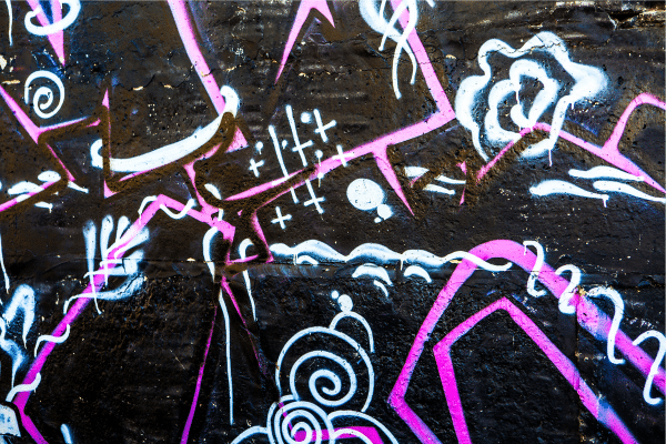 Passo a Passo para Criar Designs Únicos nas Rodas com Grafites e Desenhos em Bikes Retrô
