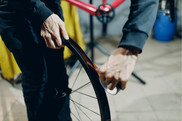 Guia Completo para Montar Rodas com Pneus Tubeless em Bicicletas Antigas